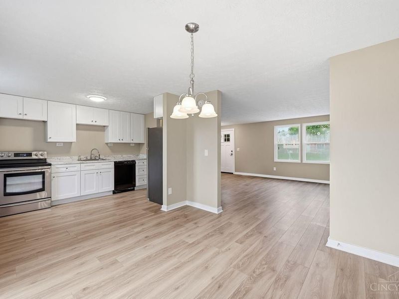 3419 Springdale Road, Cincinnati, OH 45251 Photo 10