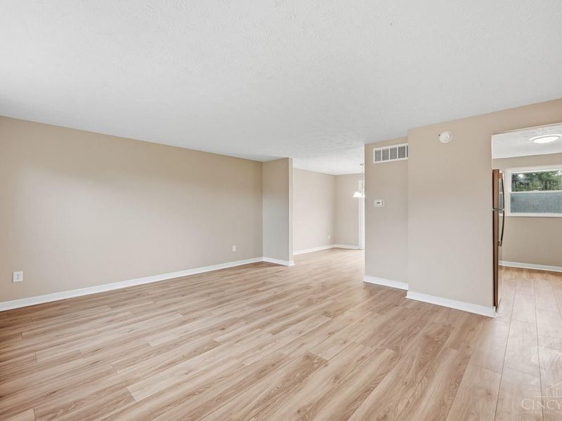 3419 Springdale Road, Cincinnati, OH 45251 Photo 5