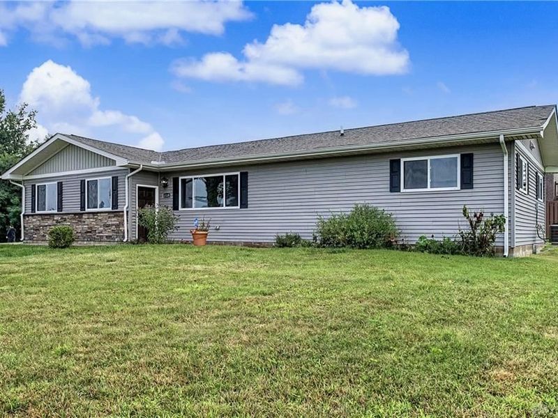 4149 Rosehill Drive, Beavercreek Township, OH 45431 Photo 2