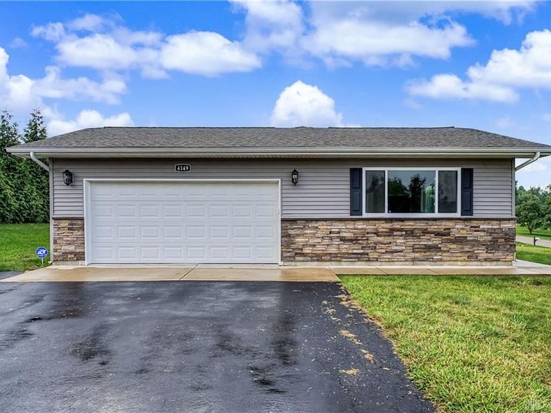 4149 Rosehill Drive, Beavercreek Township, OH 45431 Photo 3