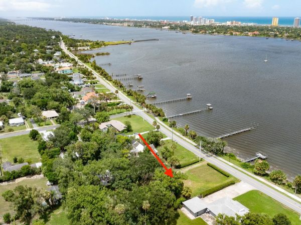 820 Riverside Drive, Holly Hill, FL 32117