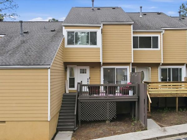 220 Yuba Walk, Lawrenceville, GA 30046