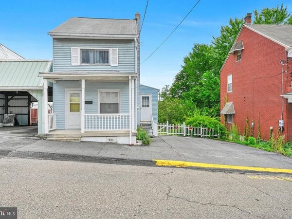 135 137 BROAD STREET , SAINT CLAIR, PA 17970