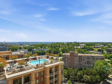 1301 N COURTHOUSE ROAD, Unit 1610, ARLINGTON, VA 22201