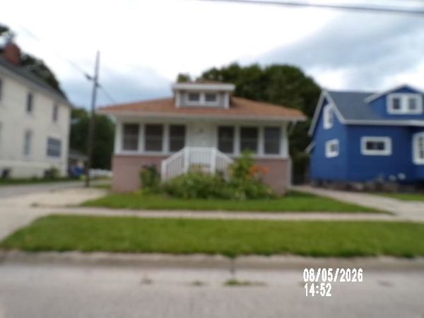 609 S 8th Avenue, Alpena, MI 49707