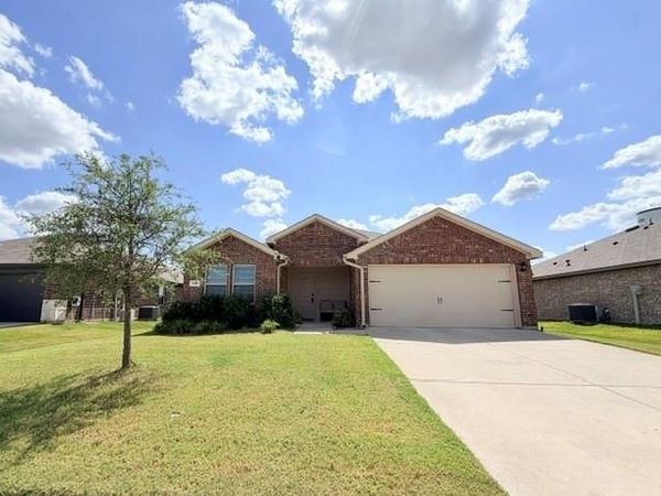 720 Meadow Creek Lane, Josephine, TX 75189