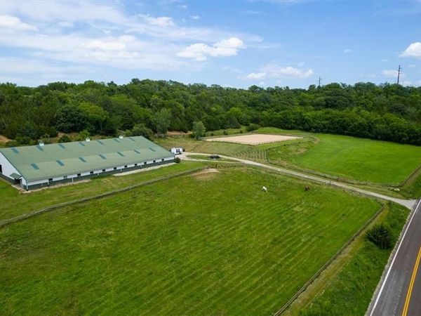 17432 Mount Olivet Road, Leavenworth, KS 66048