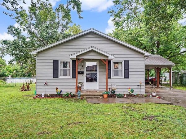 310 Washington Street, Garnett, KS 66032