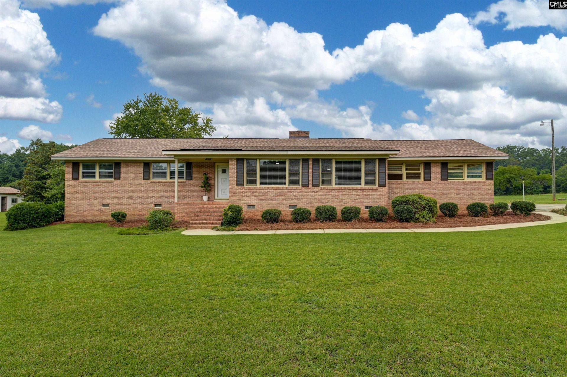 5463 Wheeland Road Photo 1