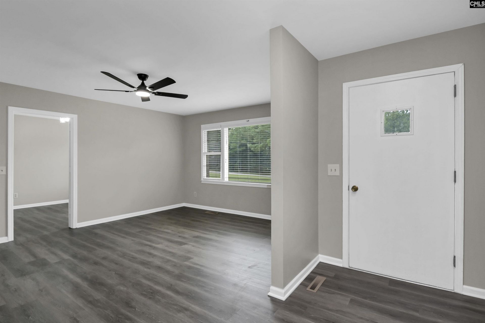 5463 Wheeland Road Photo 17