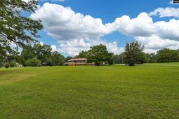 5463 Wheeland Road photo 4