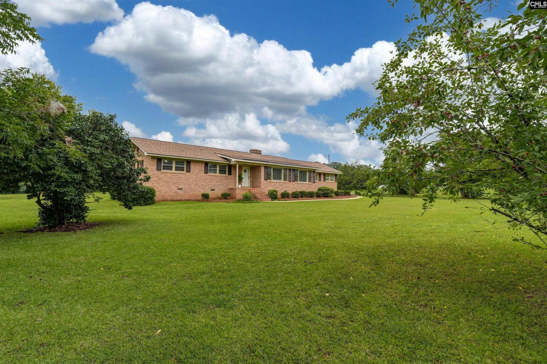 5463 Wheeland Road Photo 6