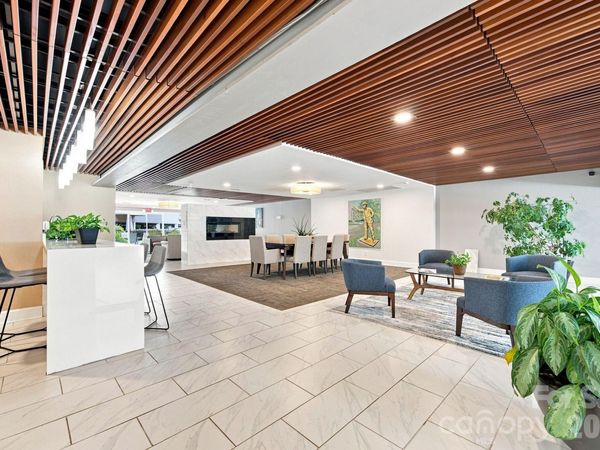 1323 Queens Road , Unit 419, Charlotte, NC 28207