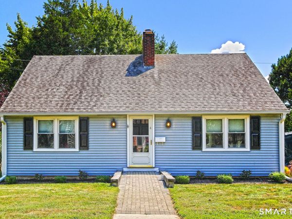 4 Pine, Clinton, CT 06413