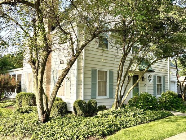 301 Le Grande Boulevard , Aurora, IL 60506