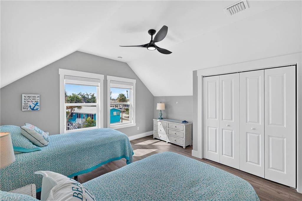 3597 Shell Mound Blvd, Fort Myers Beach, FL 33931 Photo