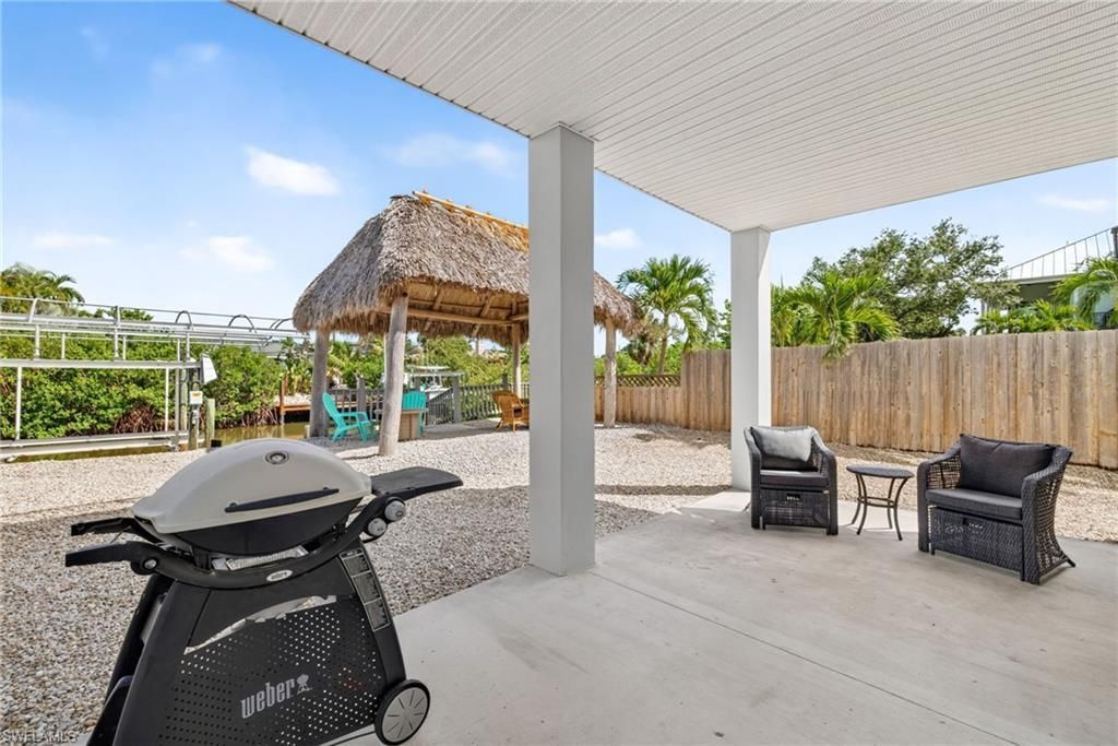 3597 Shell Mound Blvd, Fort Myers Beach, FL 33931 Photo