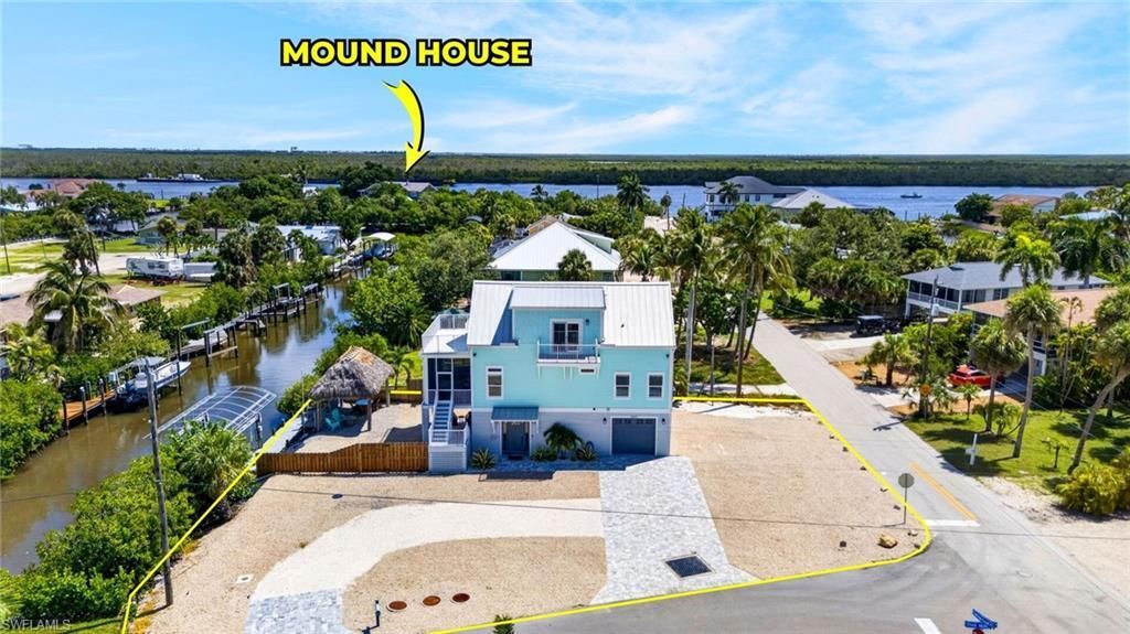 3597 Shell Mound Blvd, Fort Myers Beach, FL 33931 Photo