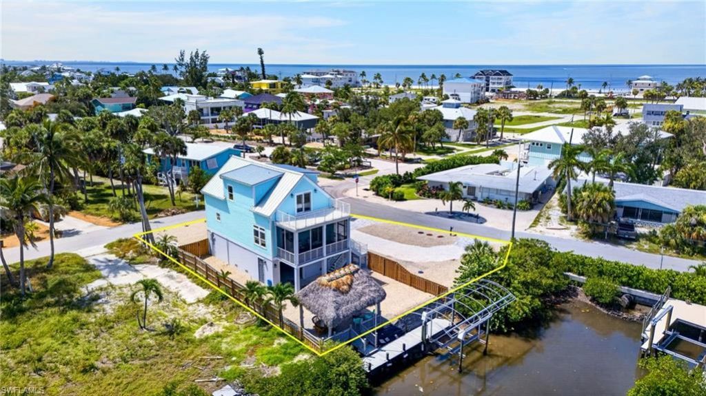 3597 Shell Mound Blvd, Fort Myers Beach, FL 33931 Photo