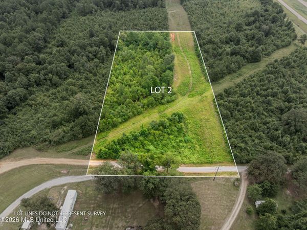 2 Ethel Road, Collins, MS 39428