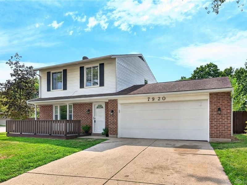 7920 Timber Hill Drive, Dayton, OH 45424 Photo 2