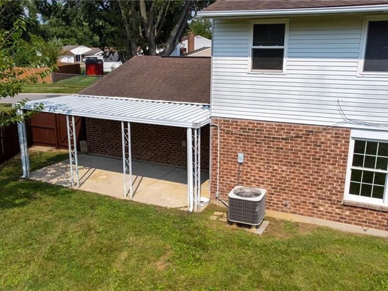 7920 Timber Hill Drive, Dayton, OH 45424 Photo 46