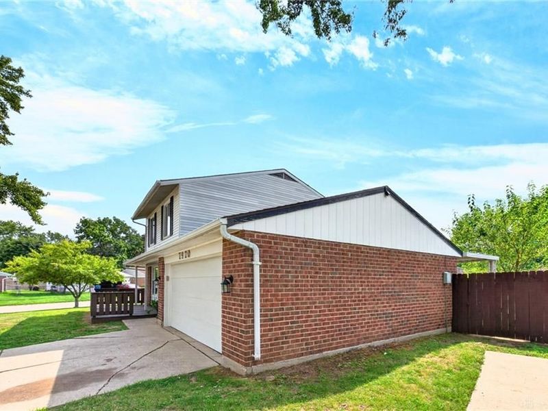 7920 Timber Hill Drive, Dayton, OH 45424 Photo 55