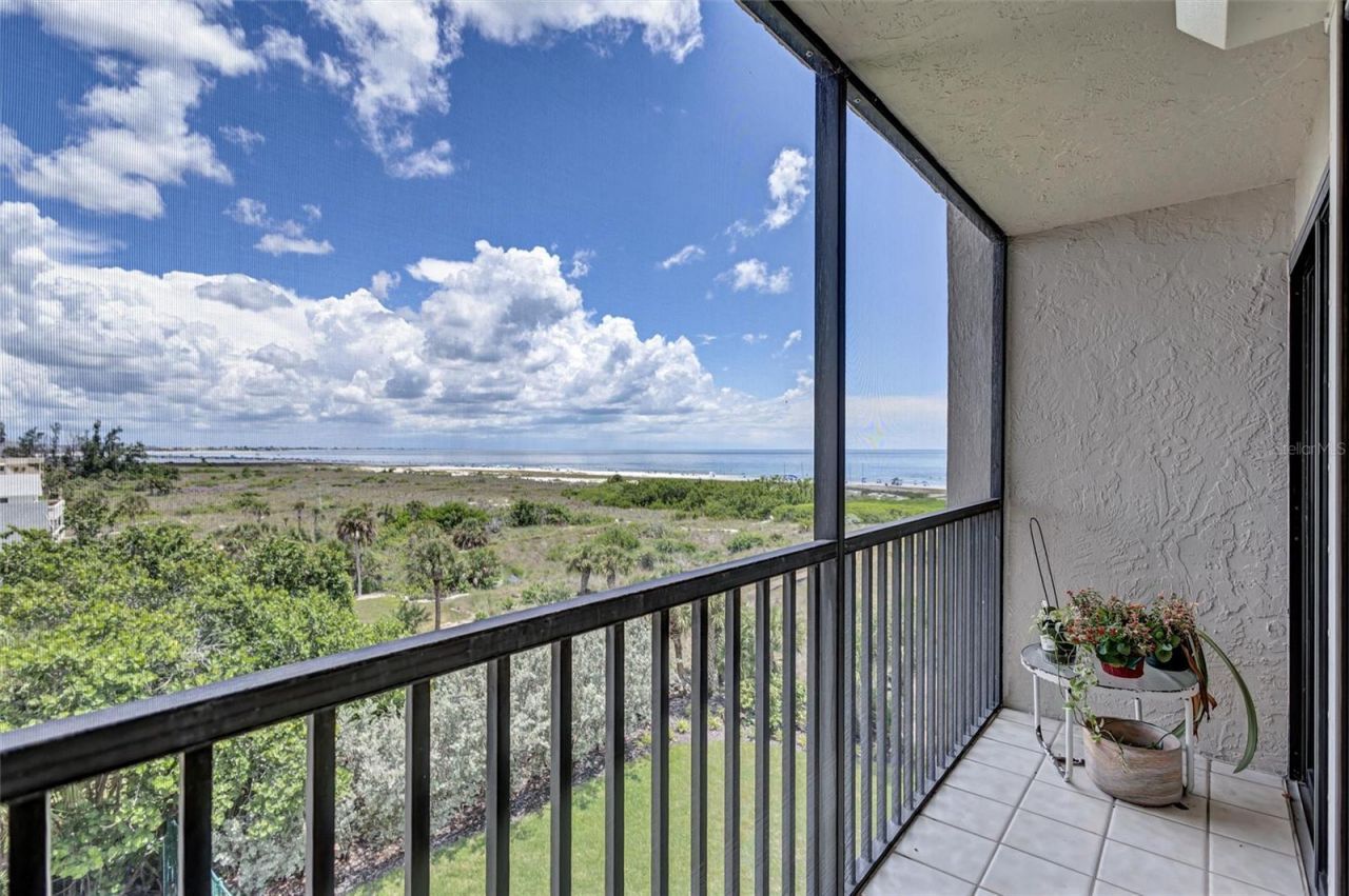 420 Beach Road, Unit 508, Sarasota, FL 34242 Photo