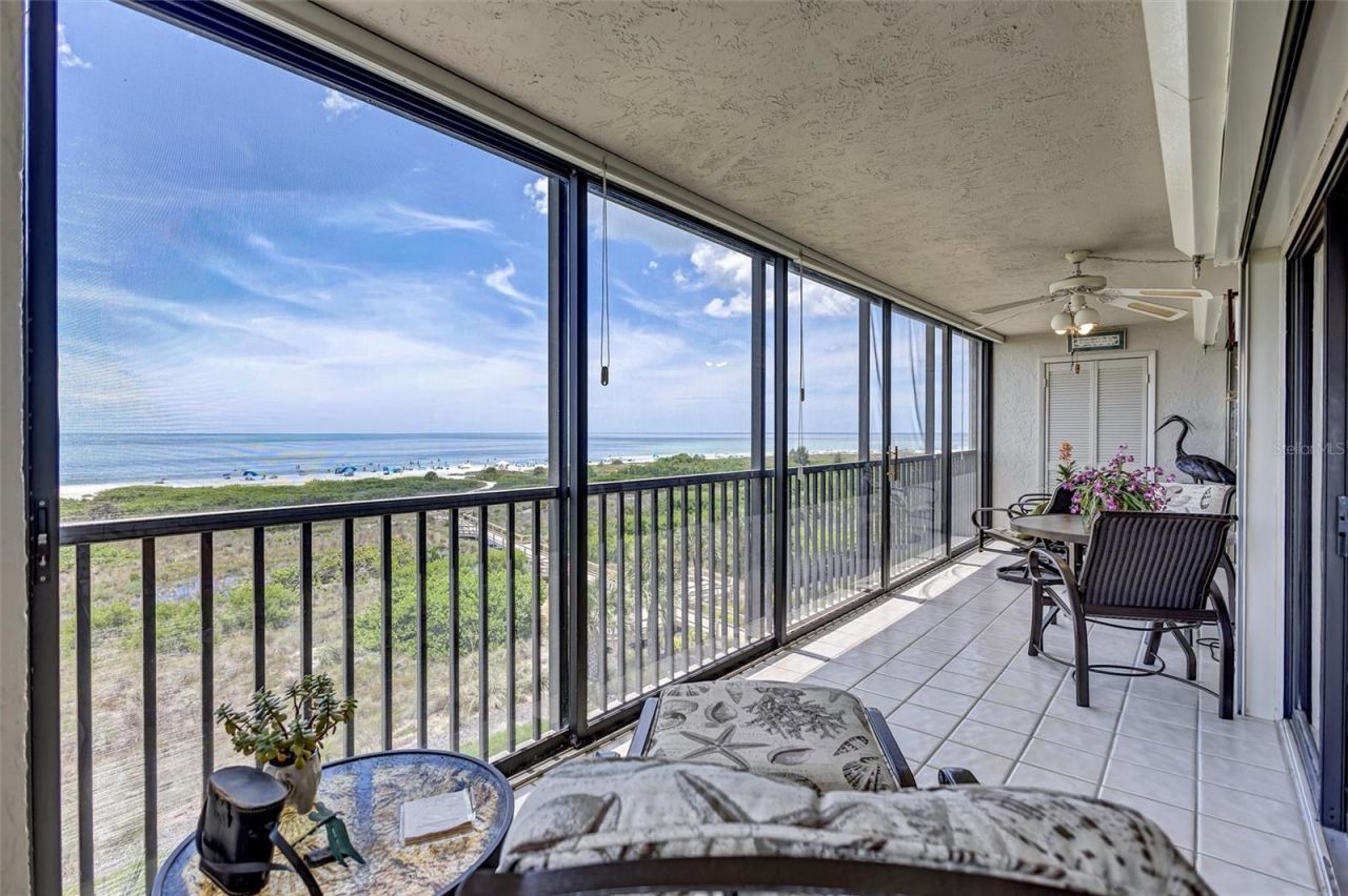 420 Beach Road, Unit 508, Sarasota, FL 34242 Photo