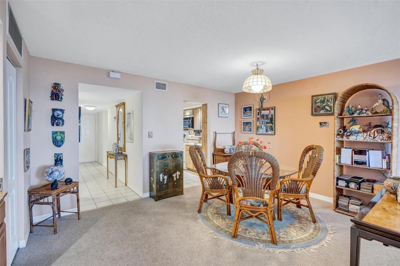 420 Beach Road, Unit 508, Sarasota, FL 34242 Photo
