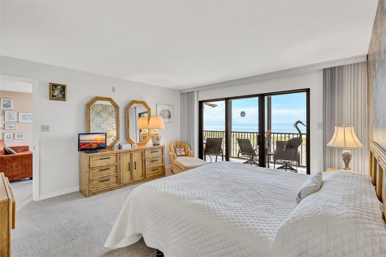 420 Beach Road, Unit 508, Sarasota, FL 34242 Photo