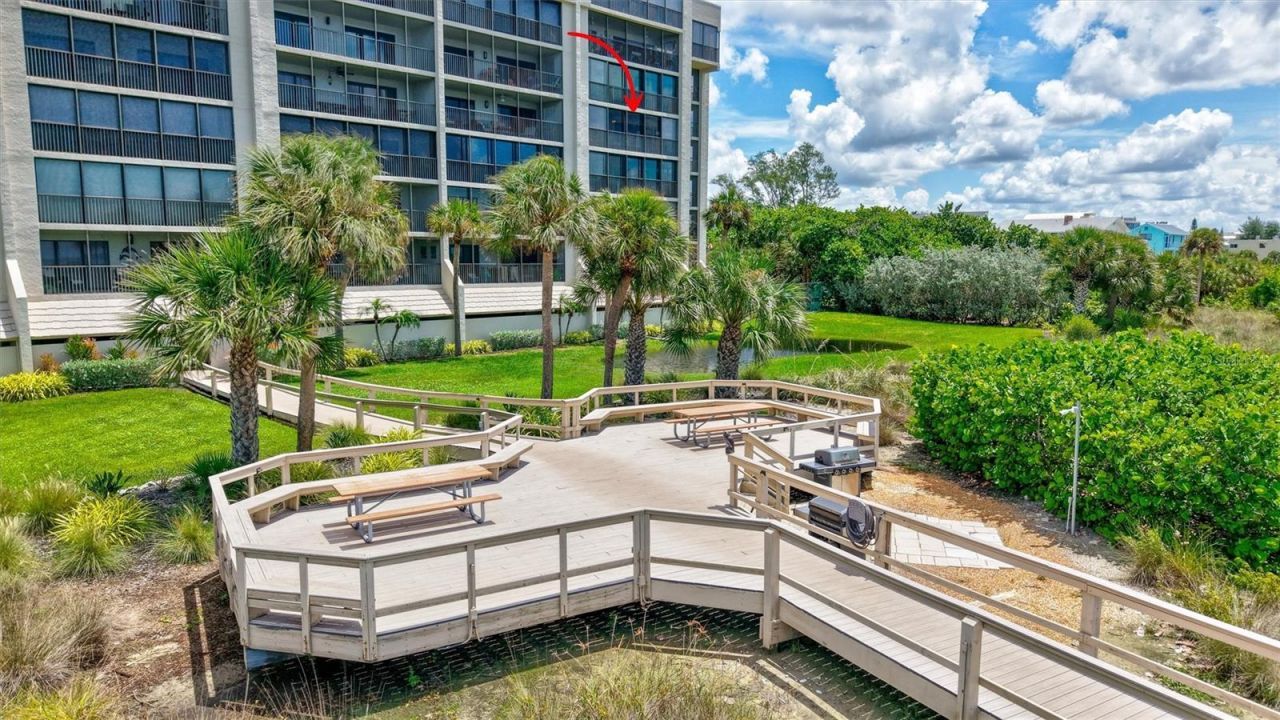 420 Beach Road, Unit 508, Sarasota, FL 34242 Photo