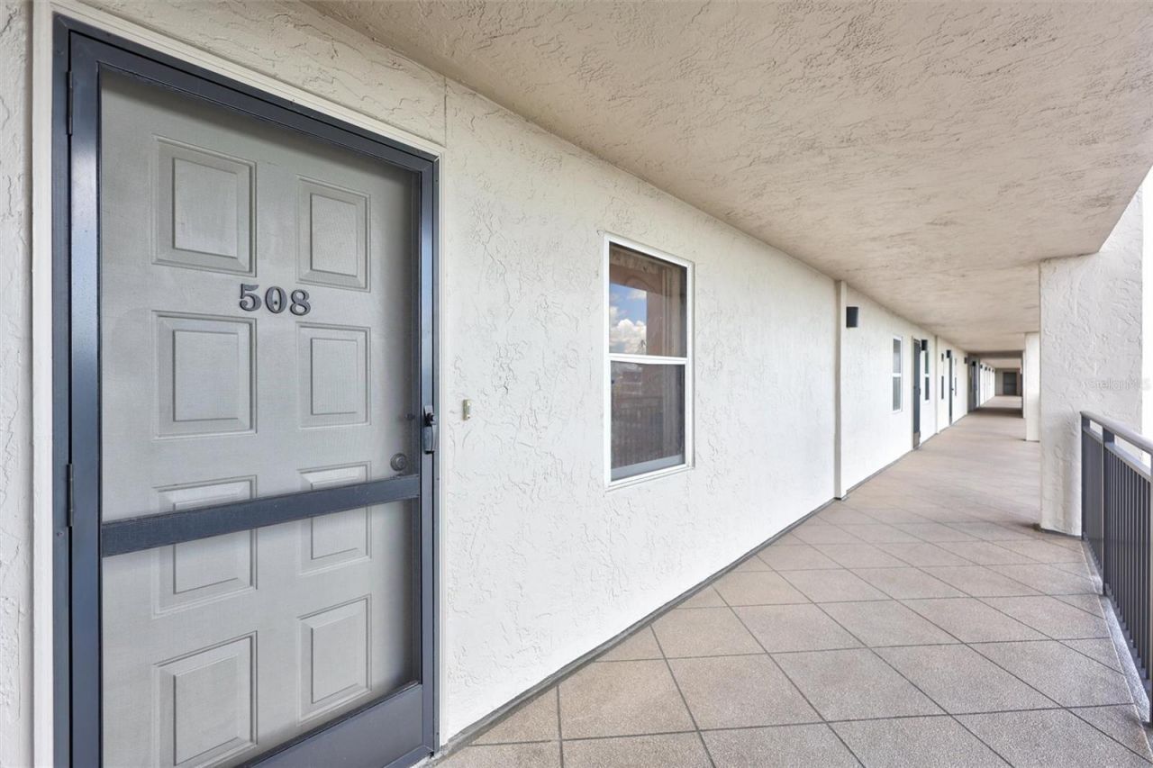 420 Beach Road, Unit 508, Sarasota, FL 34242 Photo