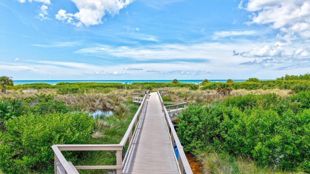 420 Beach Road, Unit 508, Sarasota, FL 34242 Photo