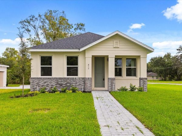 817 S LOCUST AVENUE , SANFORD, FL 32771