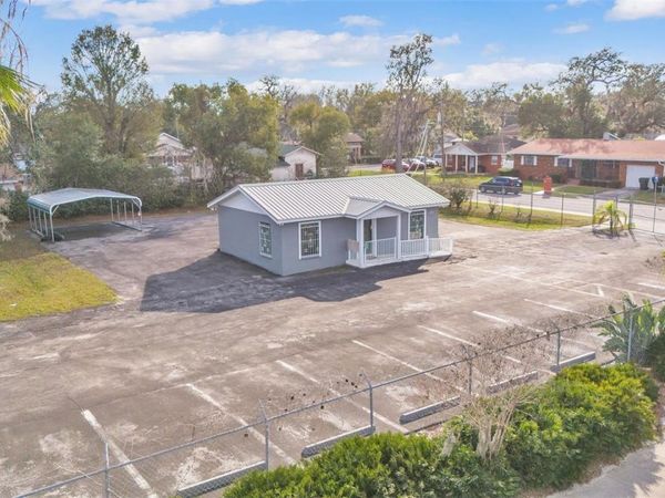 214 W MEMORIAL BOULEVARD , LAKELAND, FL 33815