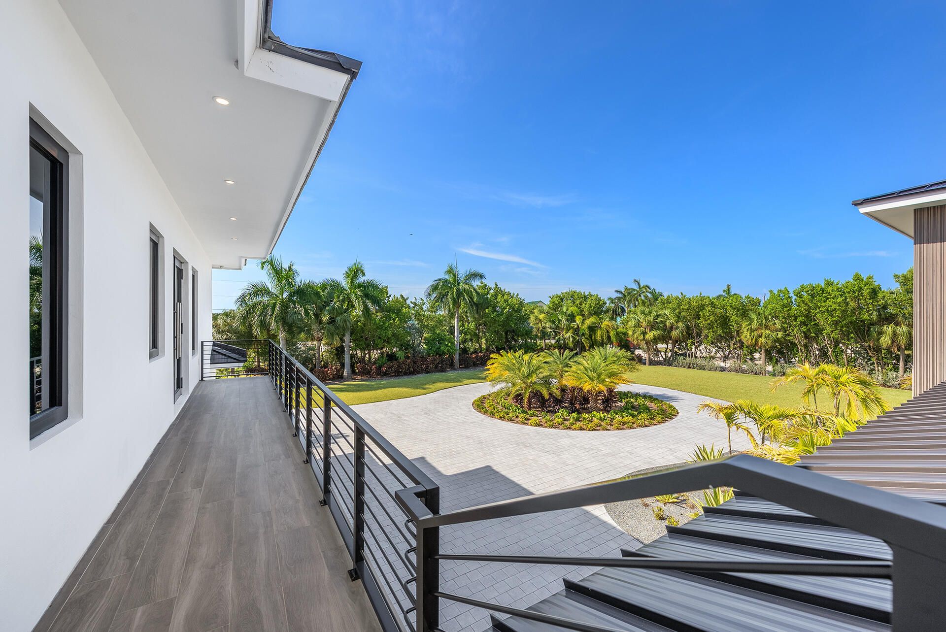2405 Coco Plum Dr, Marathon, FL 33050 Photo