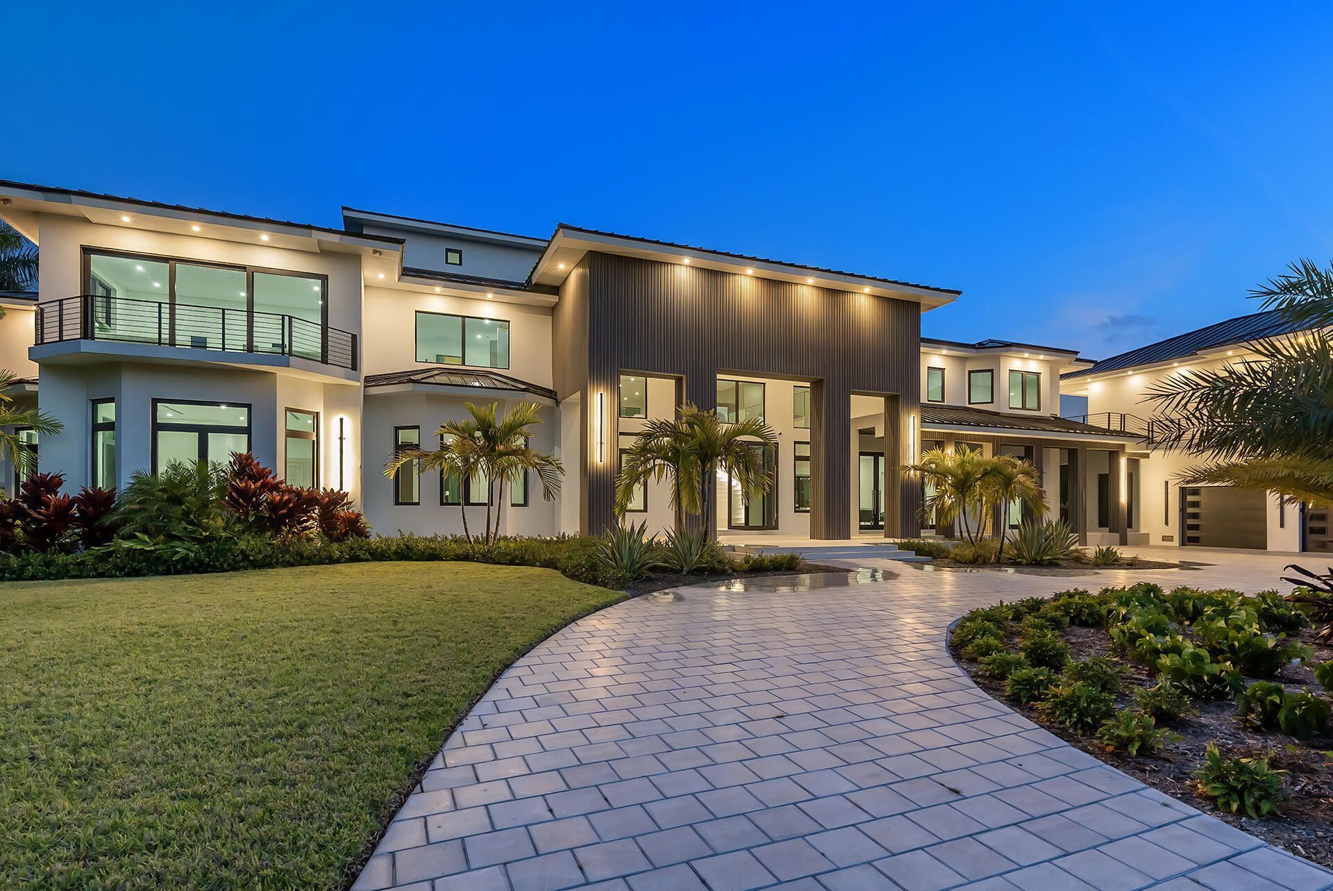 2405 Coco Plum Dr, Marathon, FL 33050 Photo
