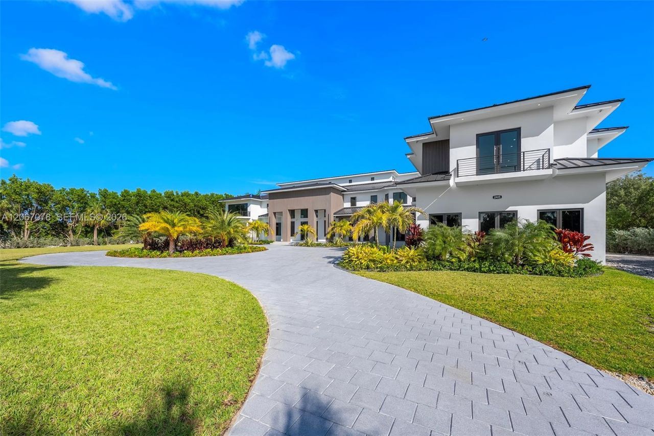 2405 Coco Plum Dr, Marathon, FL 33050 Photo
