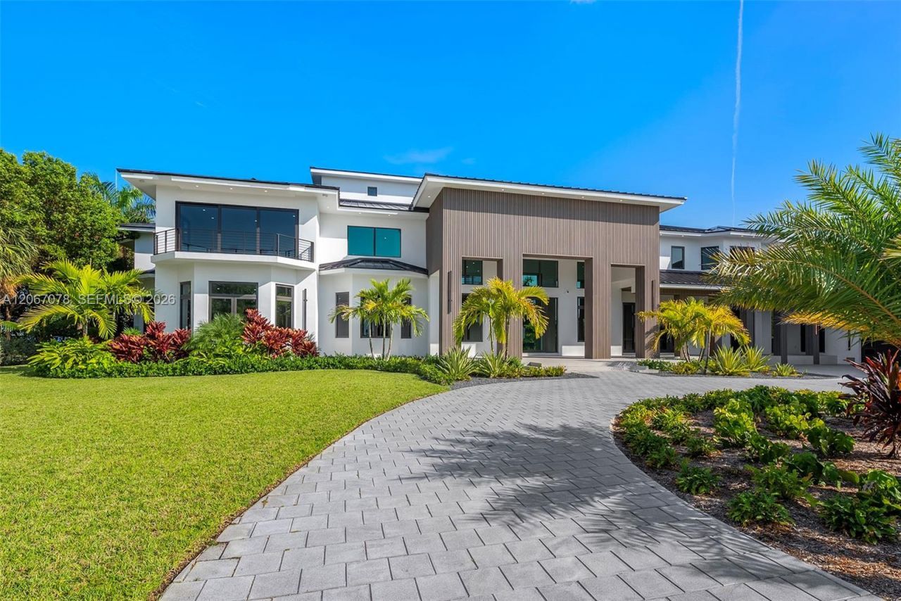 2405 Coco Plum Dr, Marathon, FL 33050 Photo