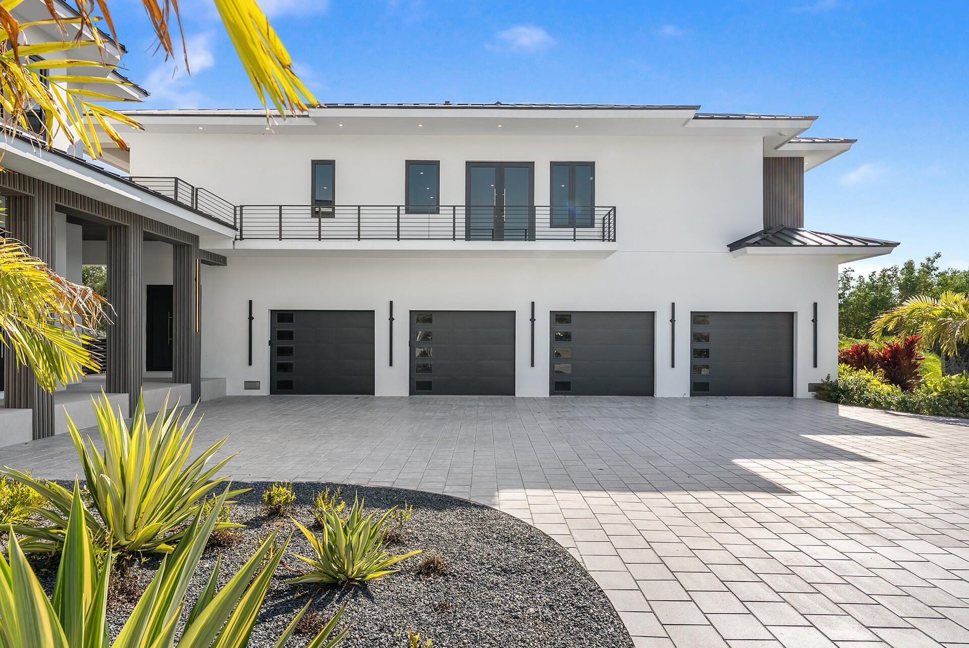2405 Coco Plum Dr, Marathon, FL 33050 Photo
