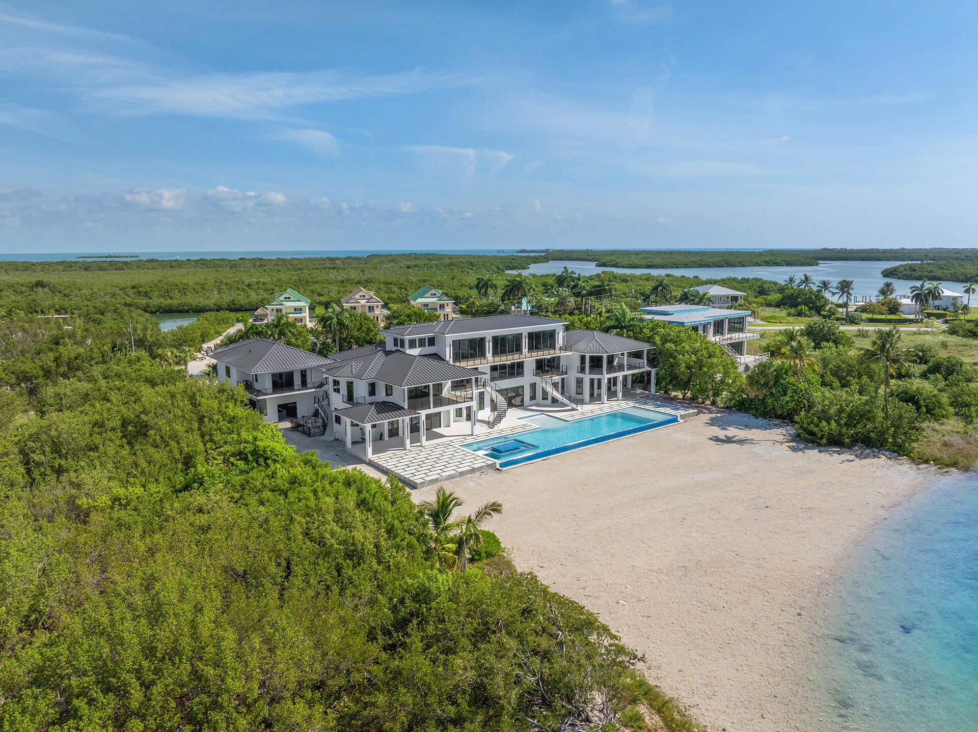 2405 Coco Plum Dr, Marathon, FL 33050 Photo