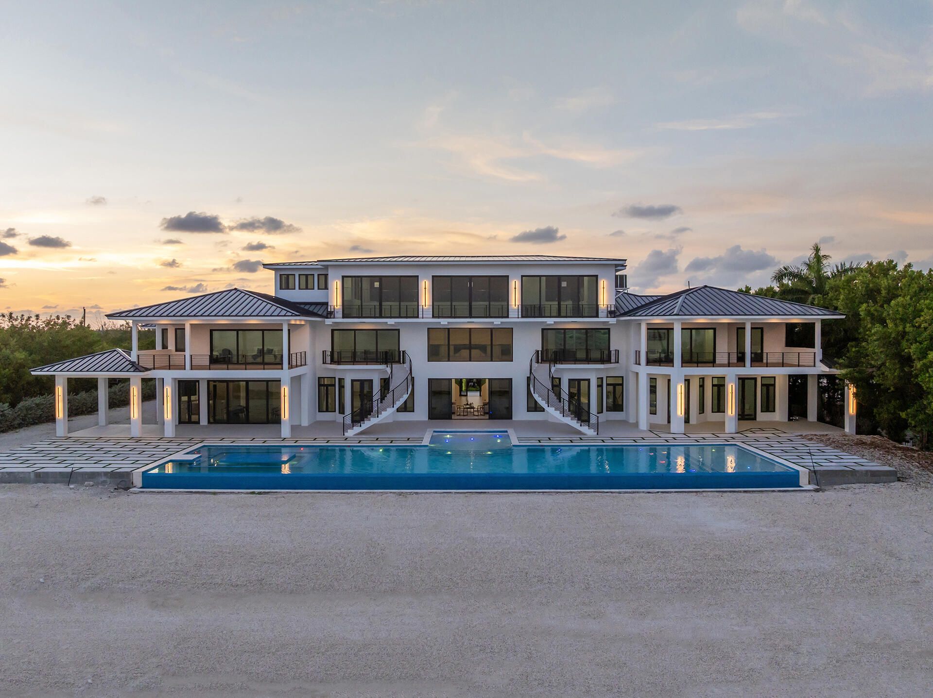 2405 Coco Plum Dr, Marathon, FL 33050 Photo