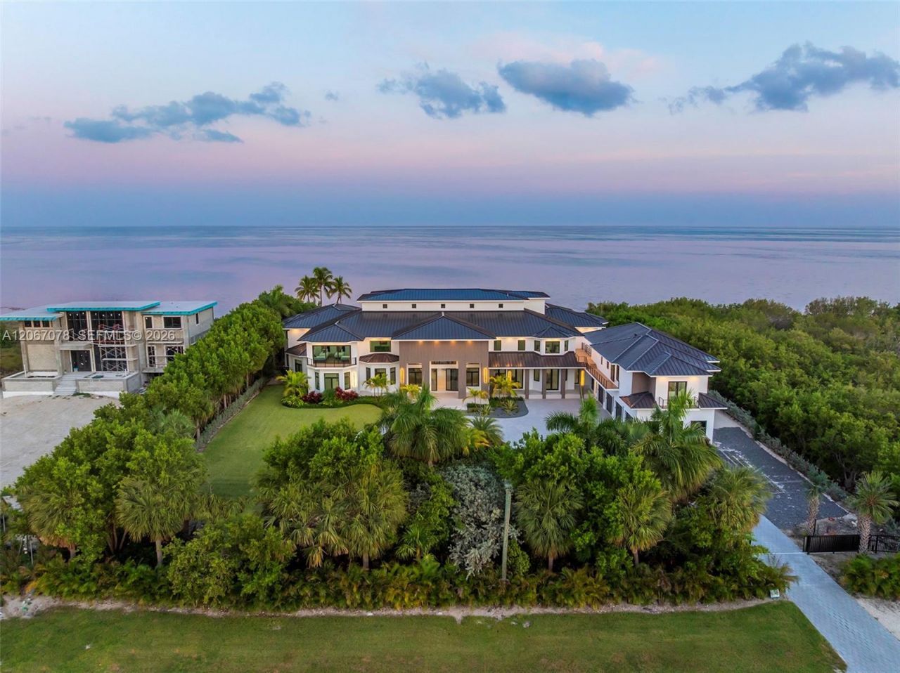 2405 Coco Plum Dr, Marathon, FL 33050 Photo