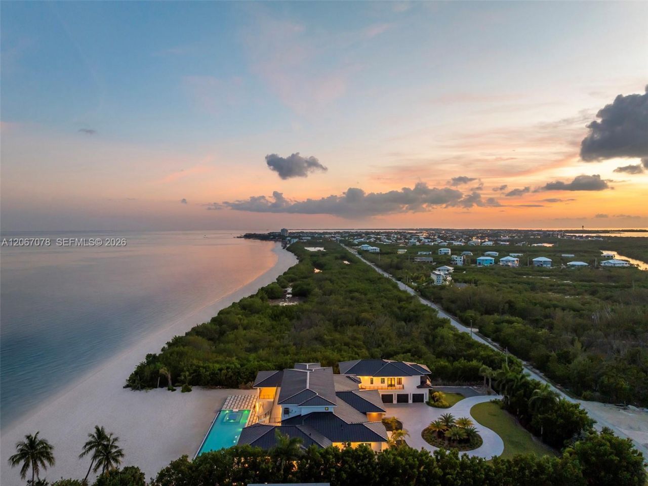 2405 Coco Plum Dr, Marathon, FL 33050 Photo