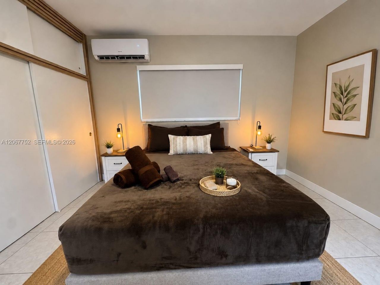 31 SW 8th St, Unit 1, Hallandale Beach, FL 33009 Photo