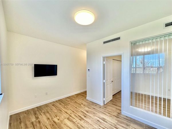 24390 SW 207th Ave , Unit 1, Homestead, FL 33031