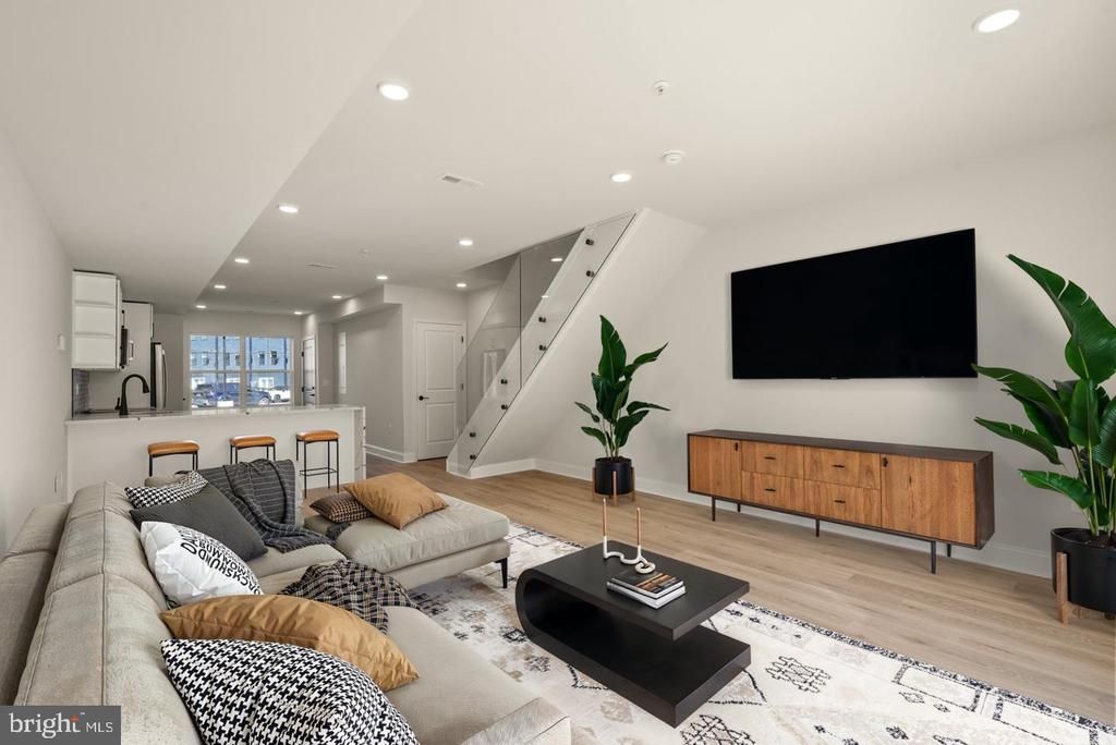 2709 Priya Lane, Unit A75, Philadelphia, PA 19131 Main Photo