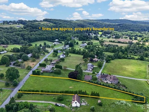 MILL DRIVE , TAMAQUA, PA 18252