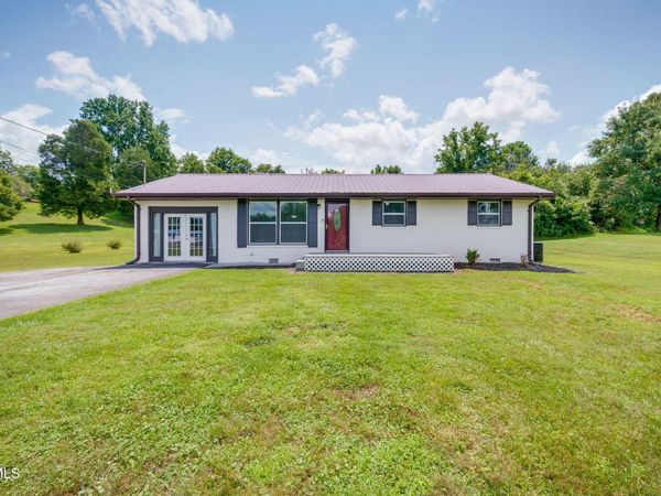 660 Way Cross Road, Church Hill, TN 37642